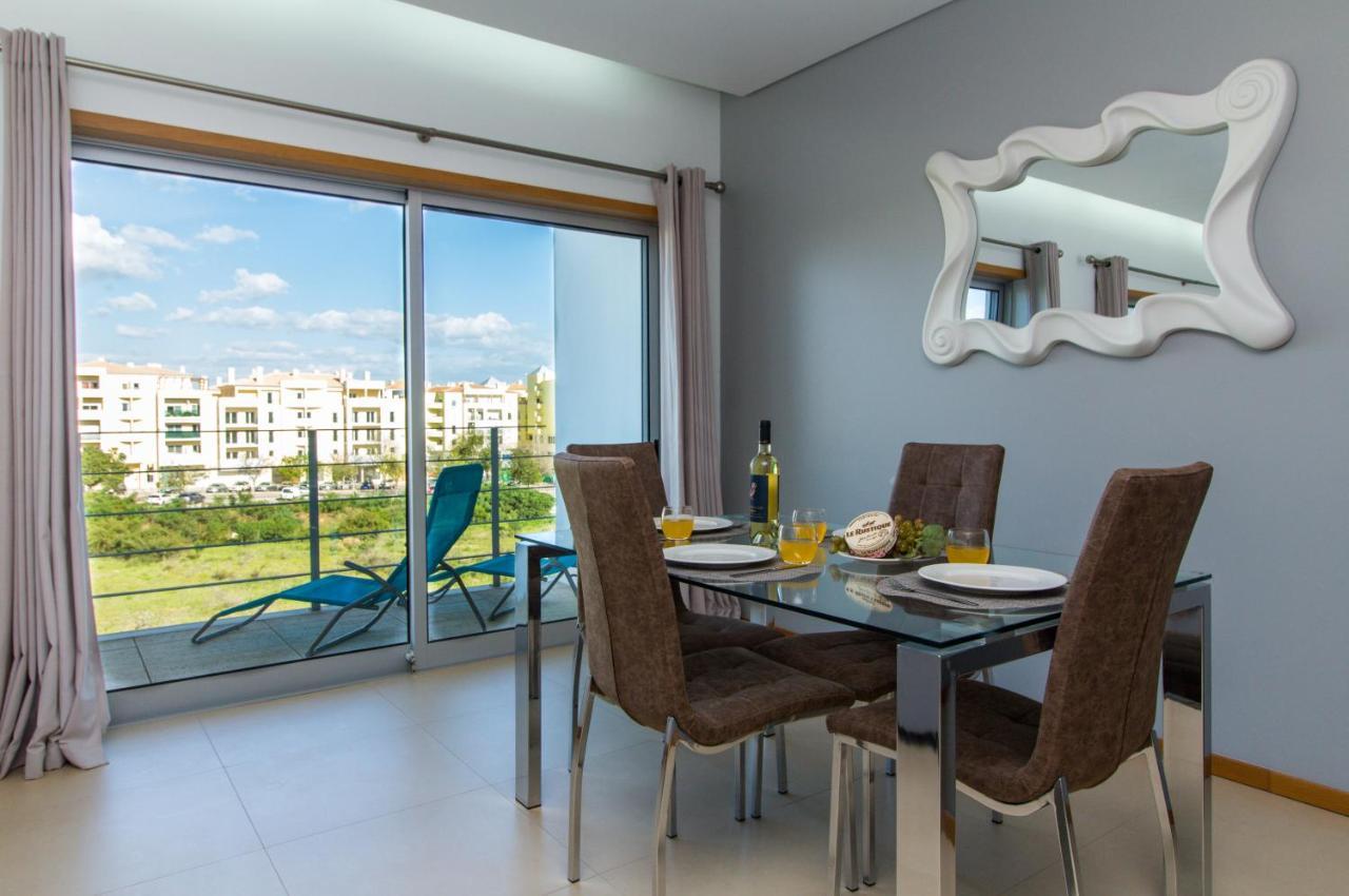 Terrace Apartment By Stay-Ici, Algarve Holiday Rental Albufeira Bagian luar foto